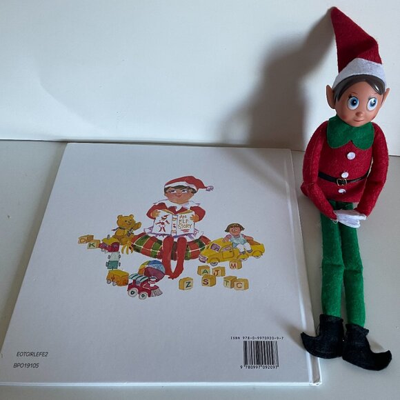 *♪ Elf on the Shelf Christmas 2005 HC Book - Girl book w/ unbranded elf doll *♪ - Picture 5 of 6